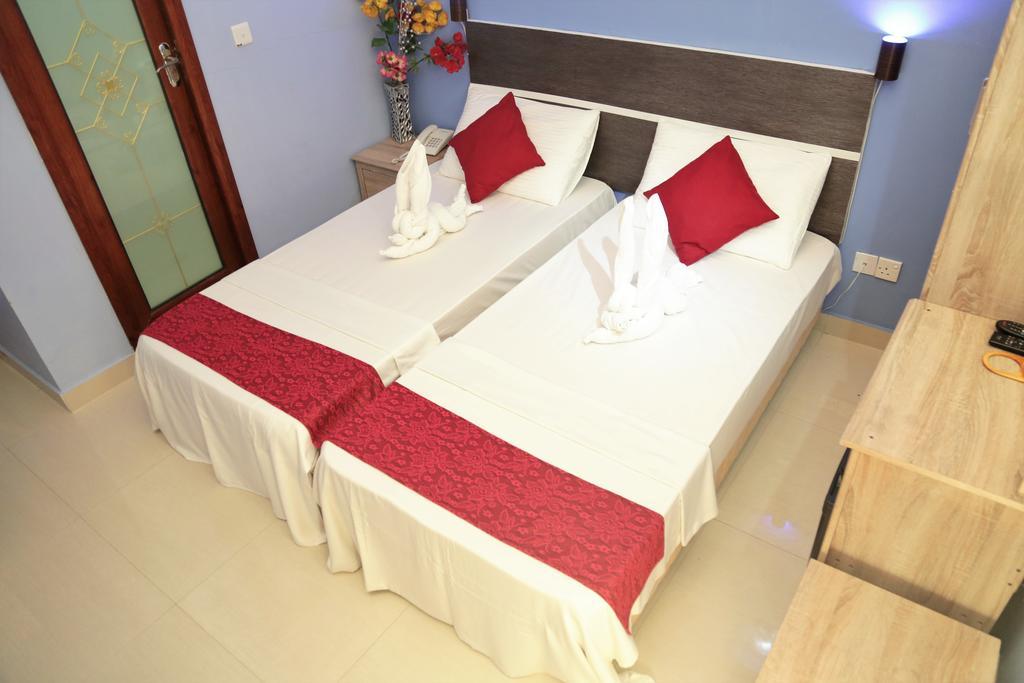 Elite Beach Inn Hulhumale Exterior photo